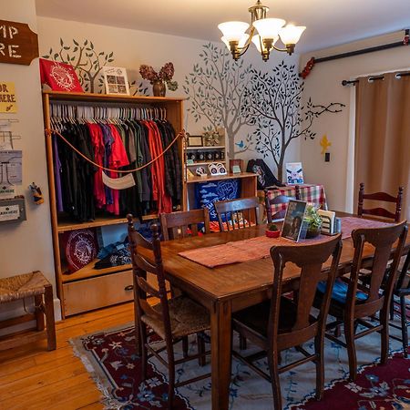 The Notch Hostel Северен Уудсток Екстериор снимка