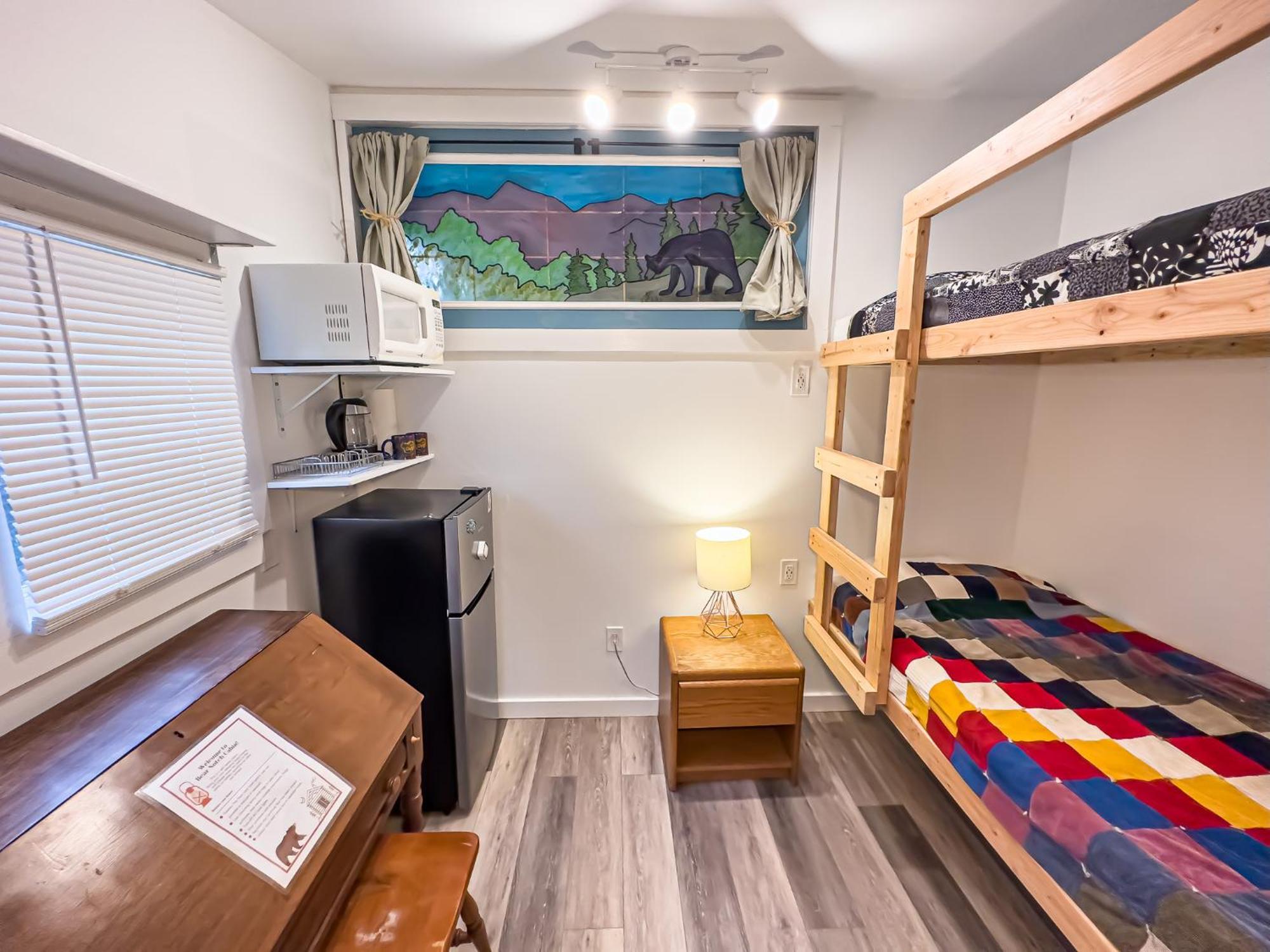 The Notch Hostel Северен Уудсток Екстериор снимка
